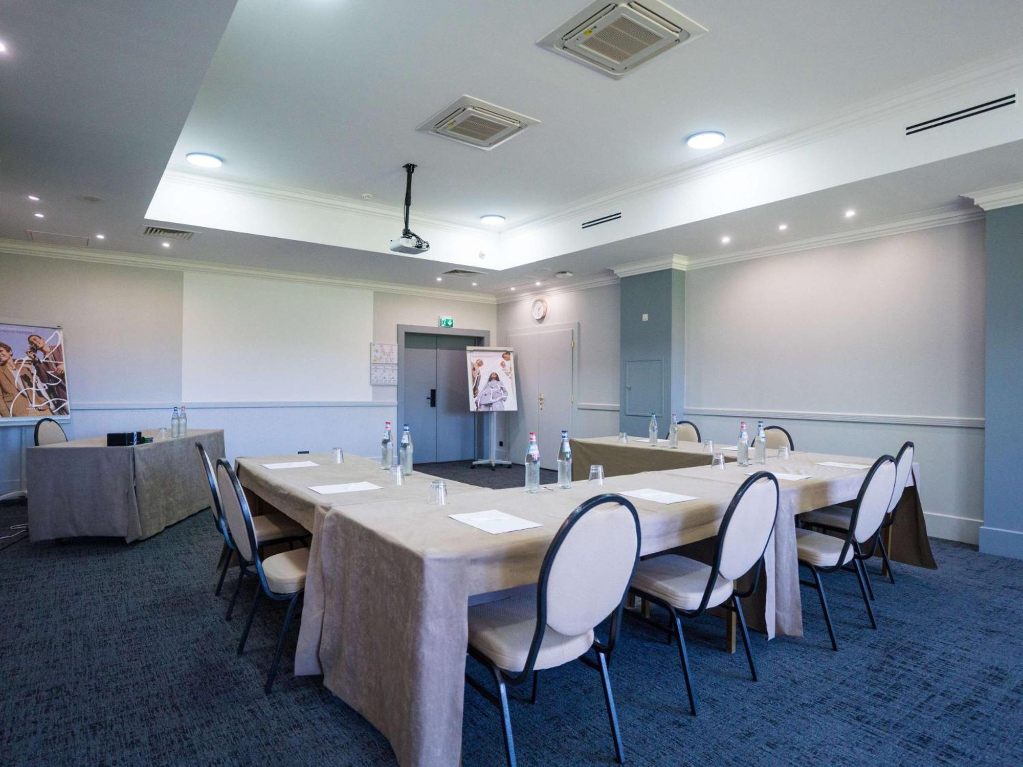 Mercure Luxembourg Kikuoka Golf & Spa Canach Екстериор снимка