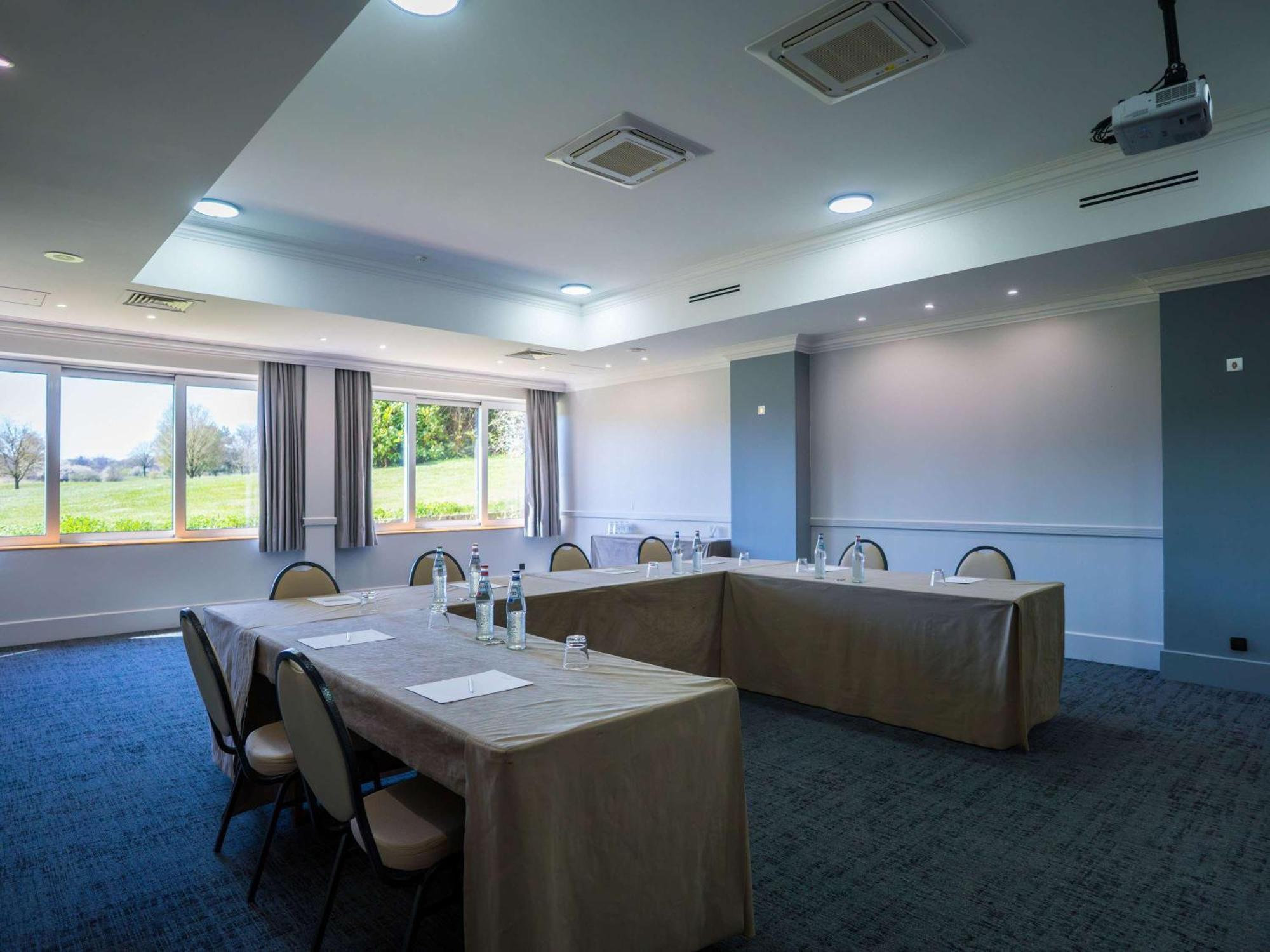 Mercure Luxembourg Kikuoka Golf & Spa Canach Екстериор снимка