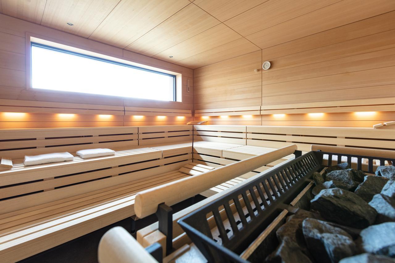 Mercure Luxembourg Kikuoka Golf & Spa Canach Екстериор снимка